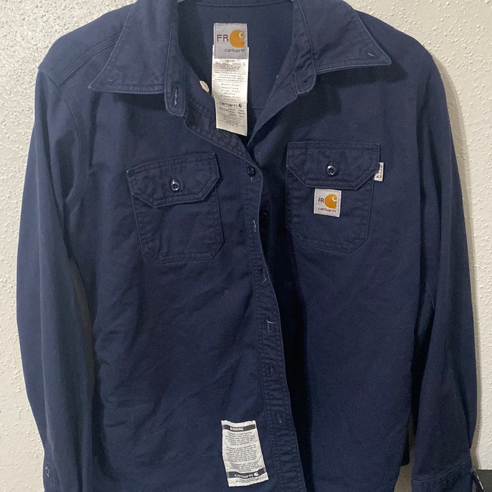 Carhartt Jacket
Color: Blue
Size: Medium